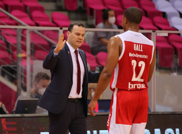 出其在国际 出其在国际