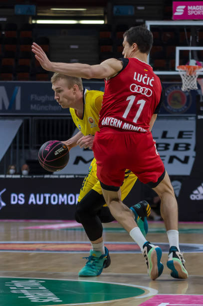 借回西甲再 借回西甲再