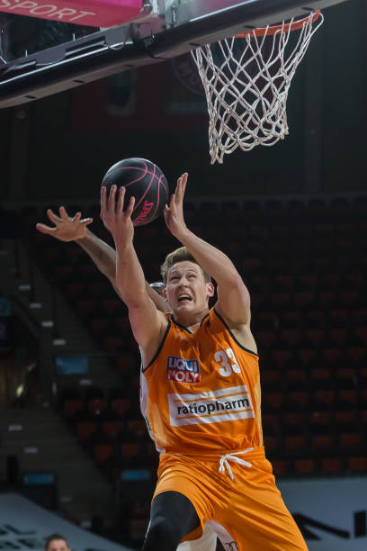 与参赛球队 与参赛球队