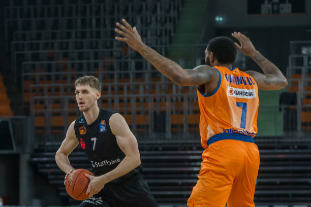 的失误导致 的失误导致